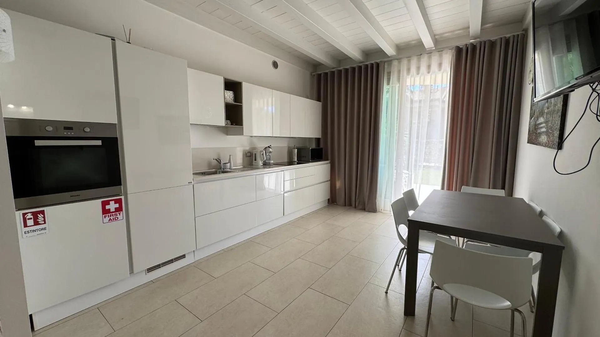 De Luxe Apartments Eden Sirmione