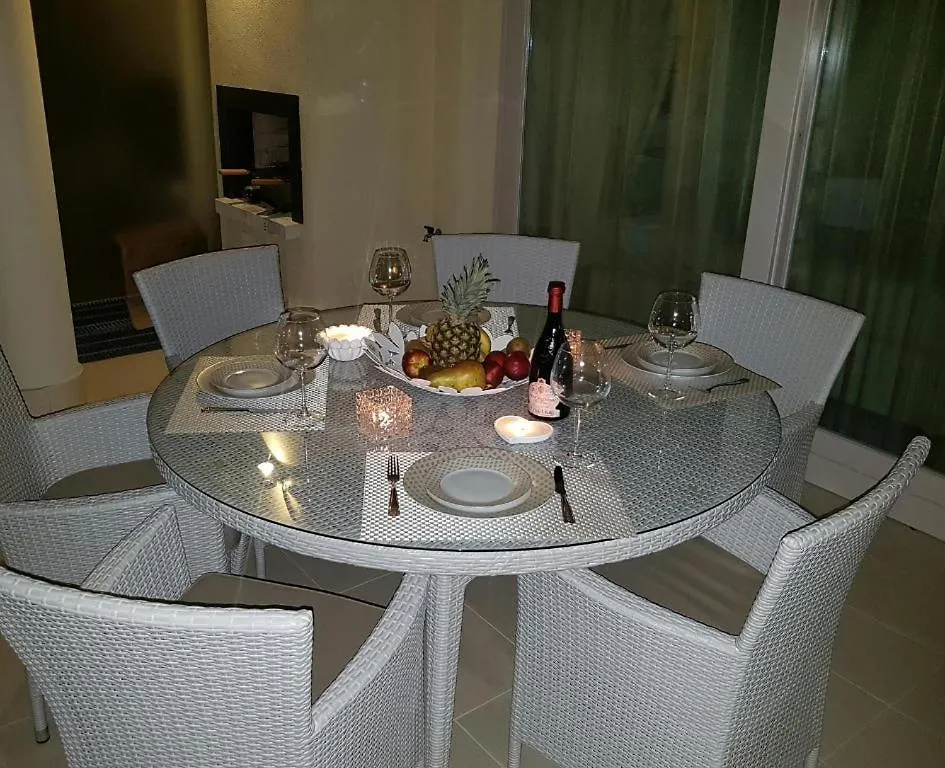 De Luxe Apartments Eden Sirmione Itália